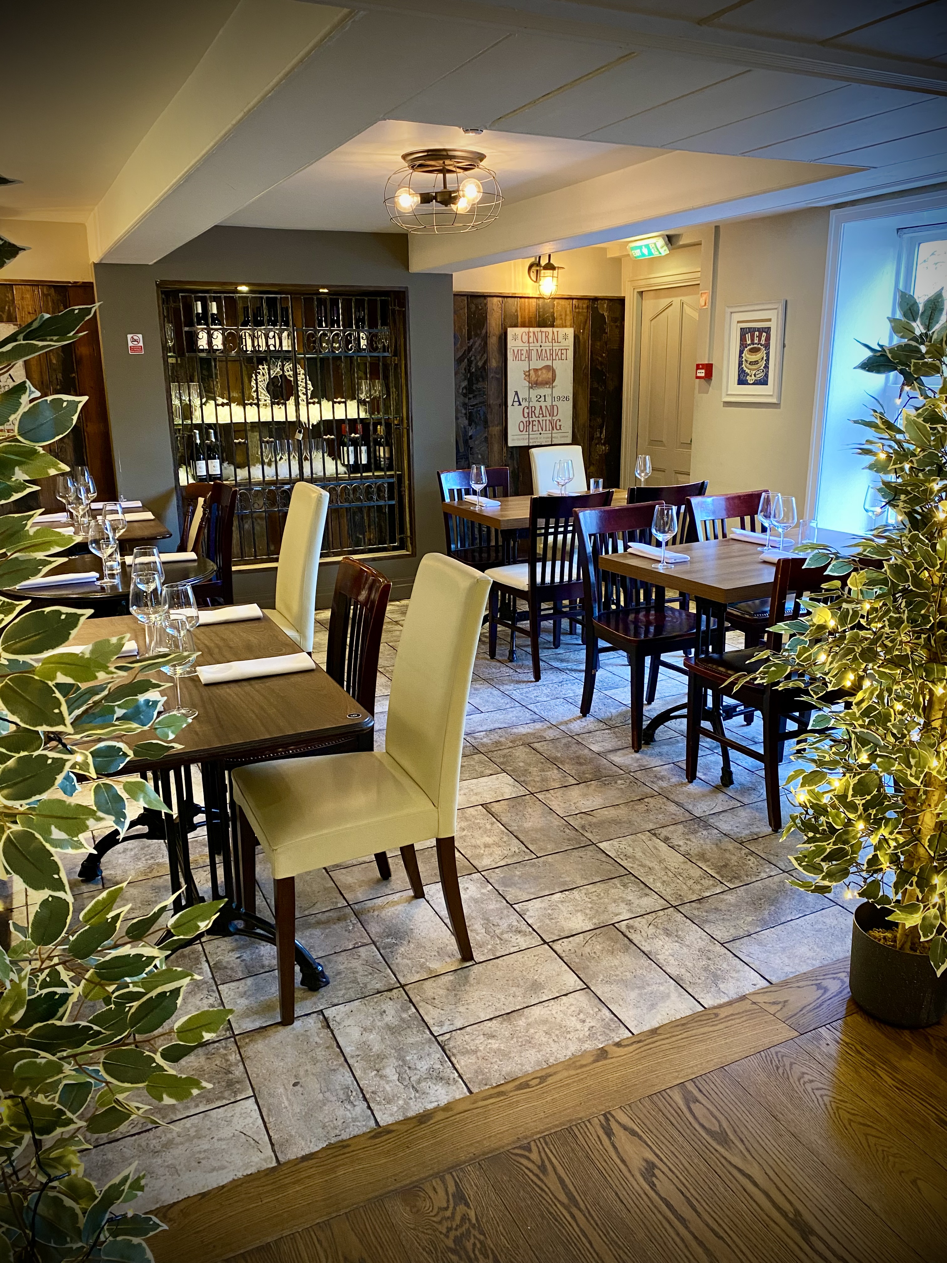 The Cheetham Arms - Interior View 1