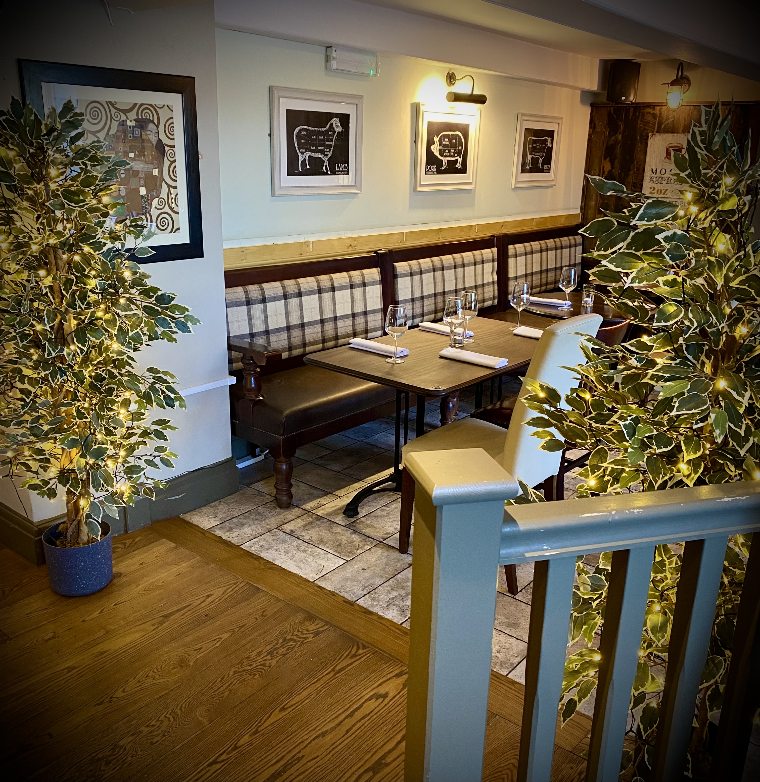 The Cheetham Arms - Interior View 2